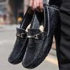 New Design Men's Casual Leather Shoes Summer Male Loafers Handmade Moccasins Comfy Breathable Slip on Boat Shoes Slip on Flats