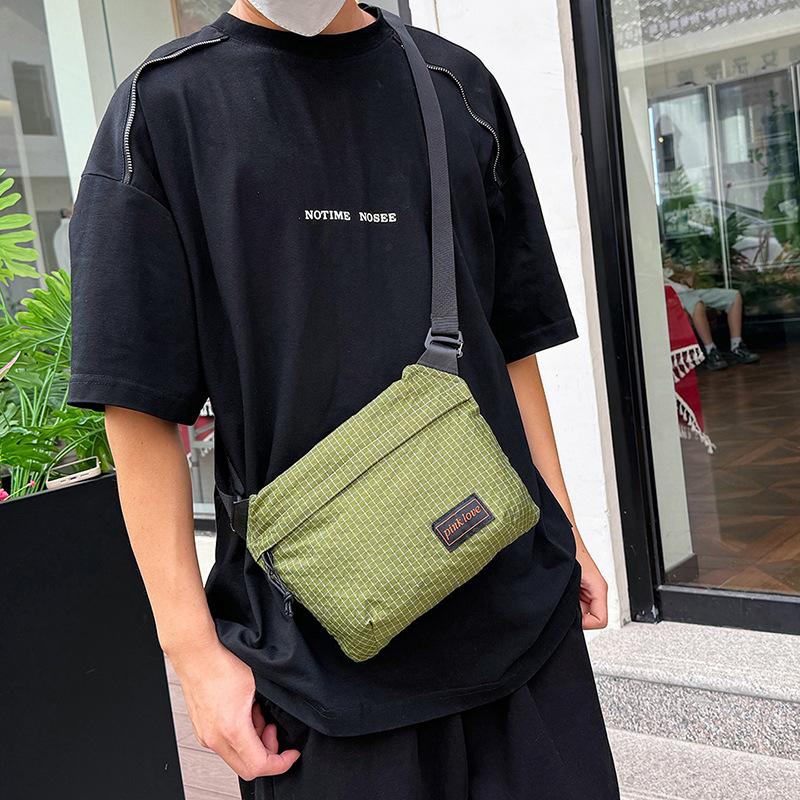 Shoulder Bag Men's Sports and Casual Crossbody Bag Women's Versatile Mobile Phone Bag Simple and Fashionable Lightweight Shoulder Bag