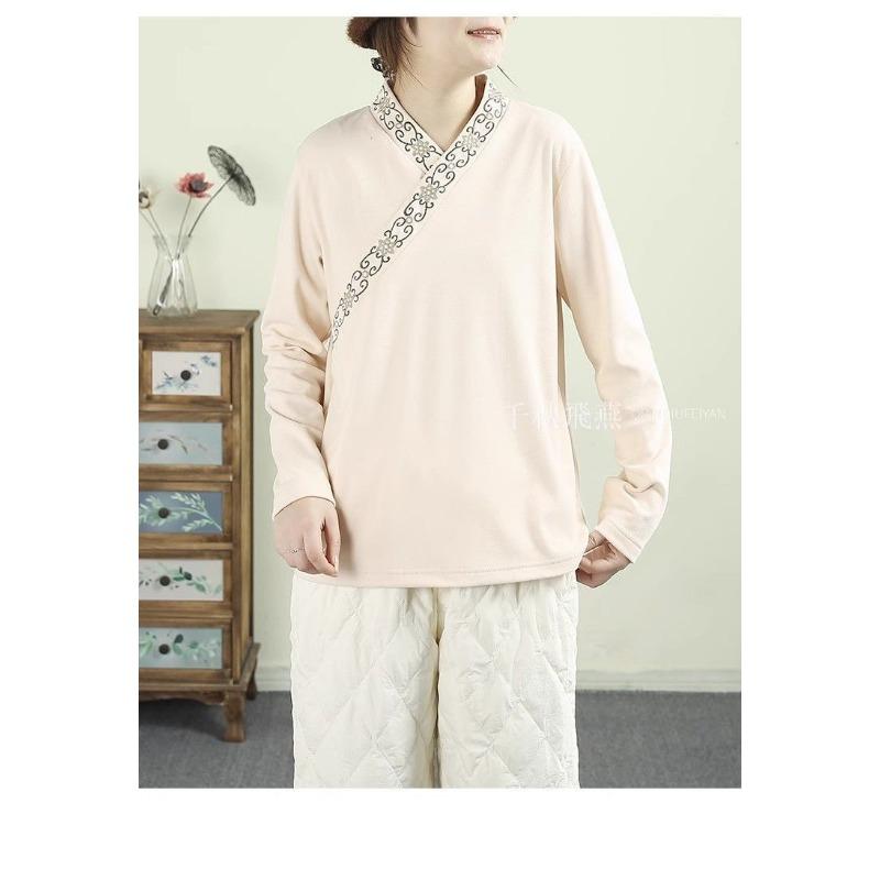 Autumn and Winter New Chinese Style V-neck Chinese Style Retro Embroidered Long-sleeved Shirt T-shirt Top