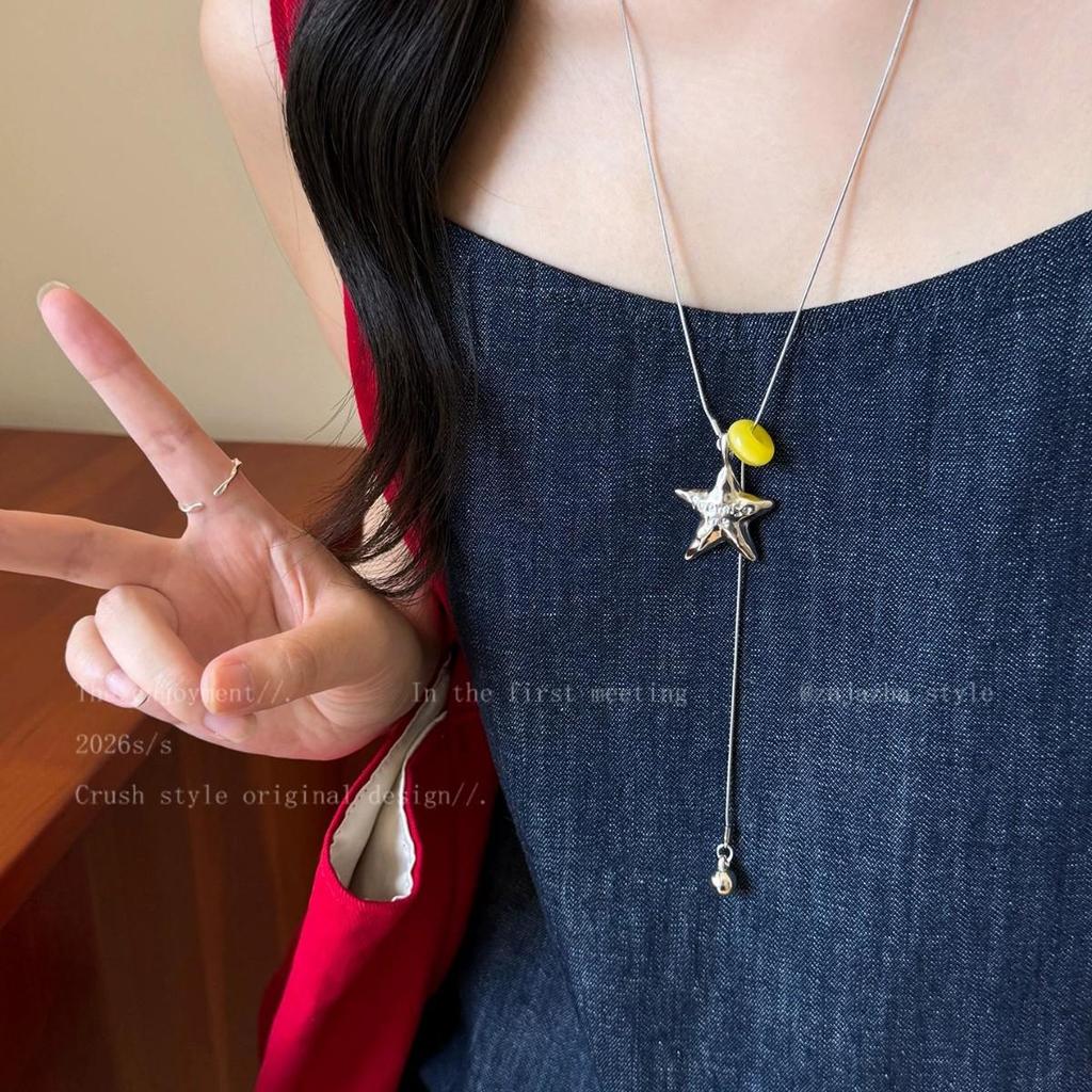 Colorful Star Pendant Necklace for Women - Adjustable, High-End Clavicle Chain