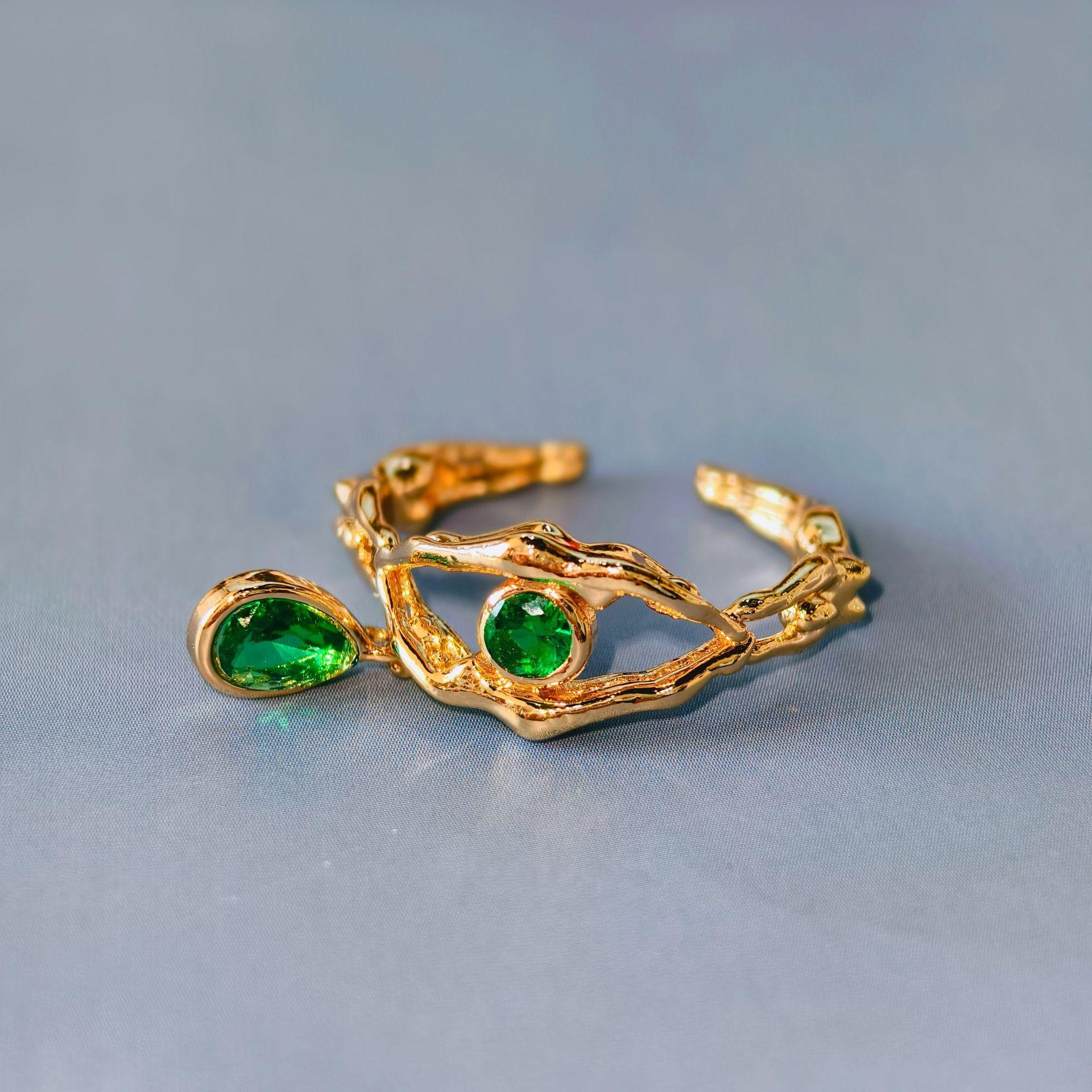 

Devil S Eye Emerald Women S Water Drop Gold Necklace Ring Earrings Furnace 18K Gold Color Preserve