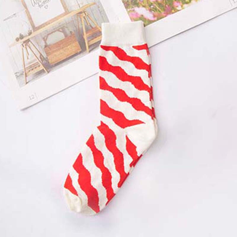 Creative High Quality Fashion Harajuku Kawaii Happy Socks Women milk Food painting Strawberry Animal Print Funny Socks Cute Sock