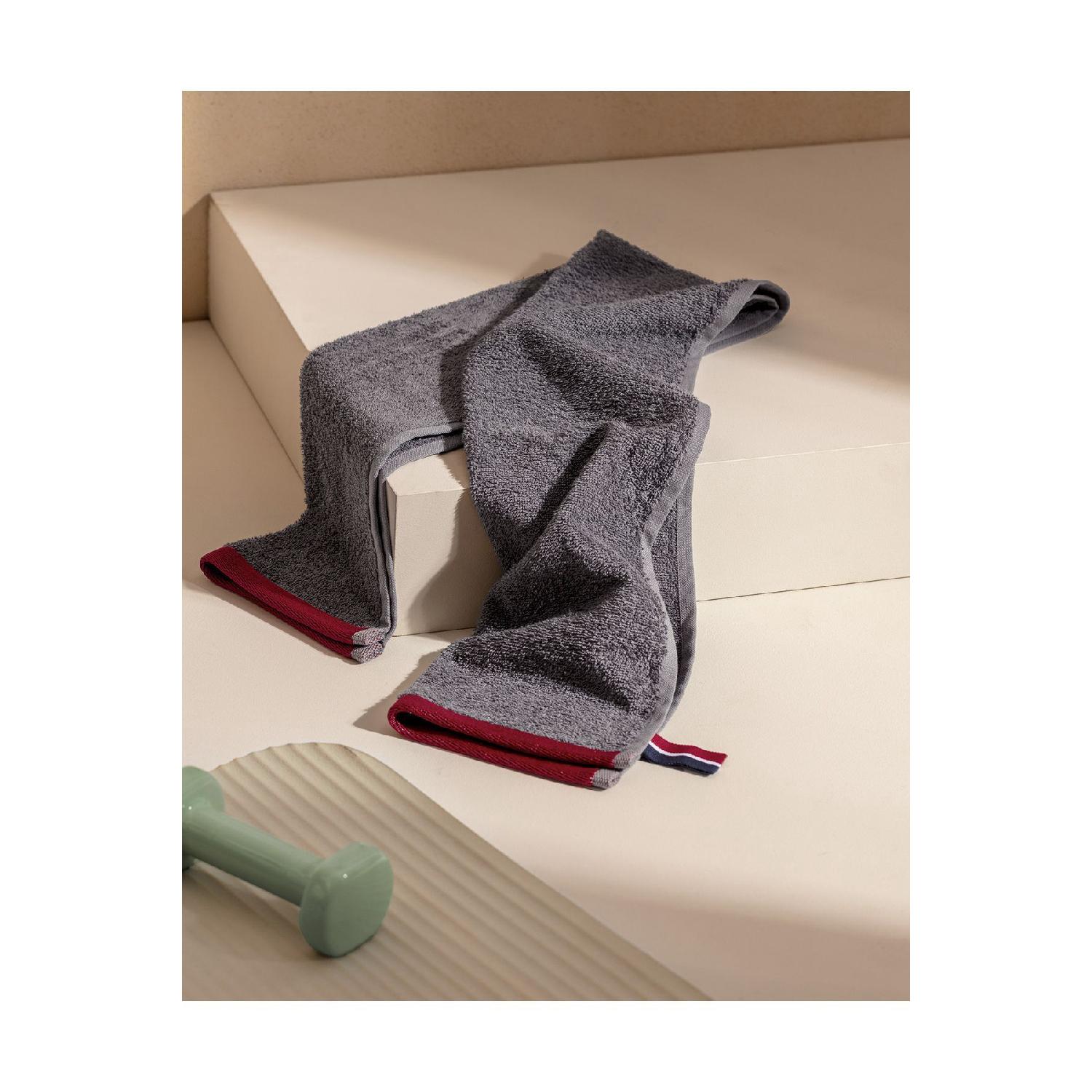 

Спортивное полотенце Мари фиолетовый