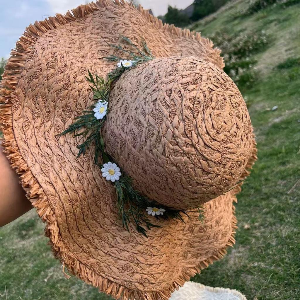 Garland Lafite Straw Hat Hand-woven Chrysanthemum Hat Women's Summer Vacation Versatile Big Eaves Sun Protection Beach Hat