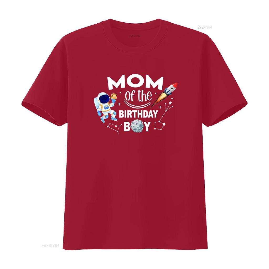 Mom of The Birthday Boy Space Astronaut Family T Shirt Vintage Washed Streetwear Versatile Casual Graphic Designer Clothes