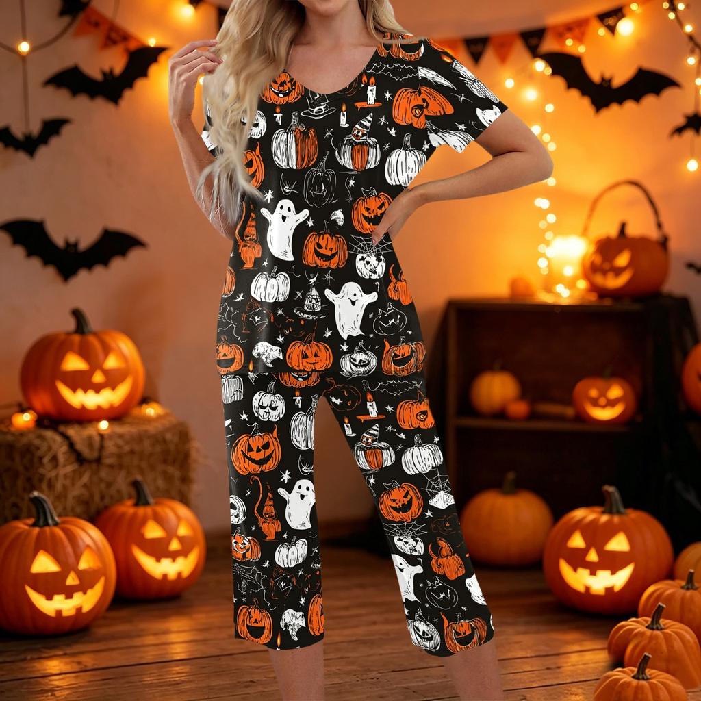 Women Halloween Two Piece Set Short Sleeve Top and Capri Pants Lounge Wear Pumpkin Print Casual Sleepwear Set