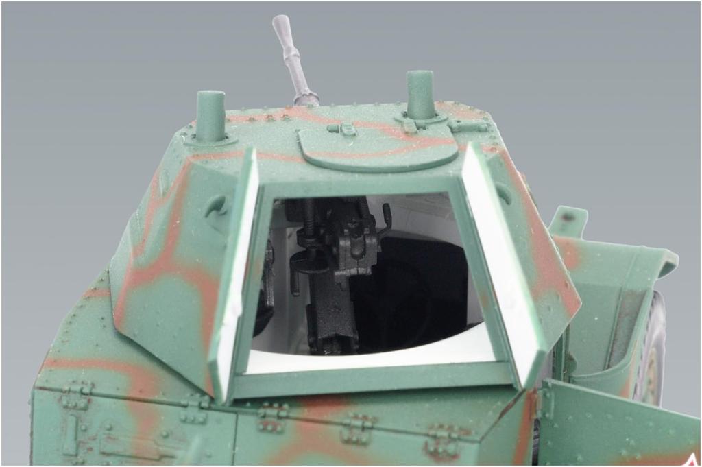 ICM 1/35 French Panhard AMD-35 178 Armored Car Plastic Model