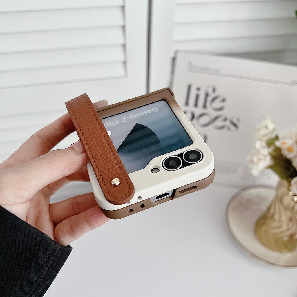 Gradient Wrist Strap Flip Phone Casefor Motorola Razr 60 Pro 50 40 Ultra Mooto Razr 60 50 Hinge Protection Shockproof Cover