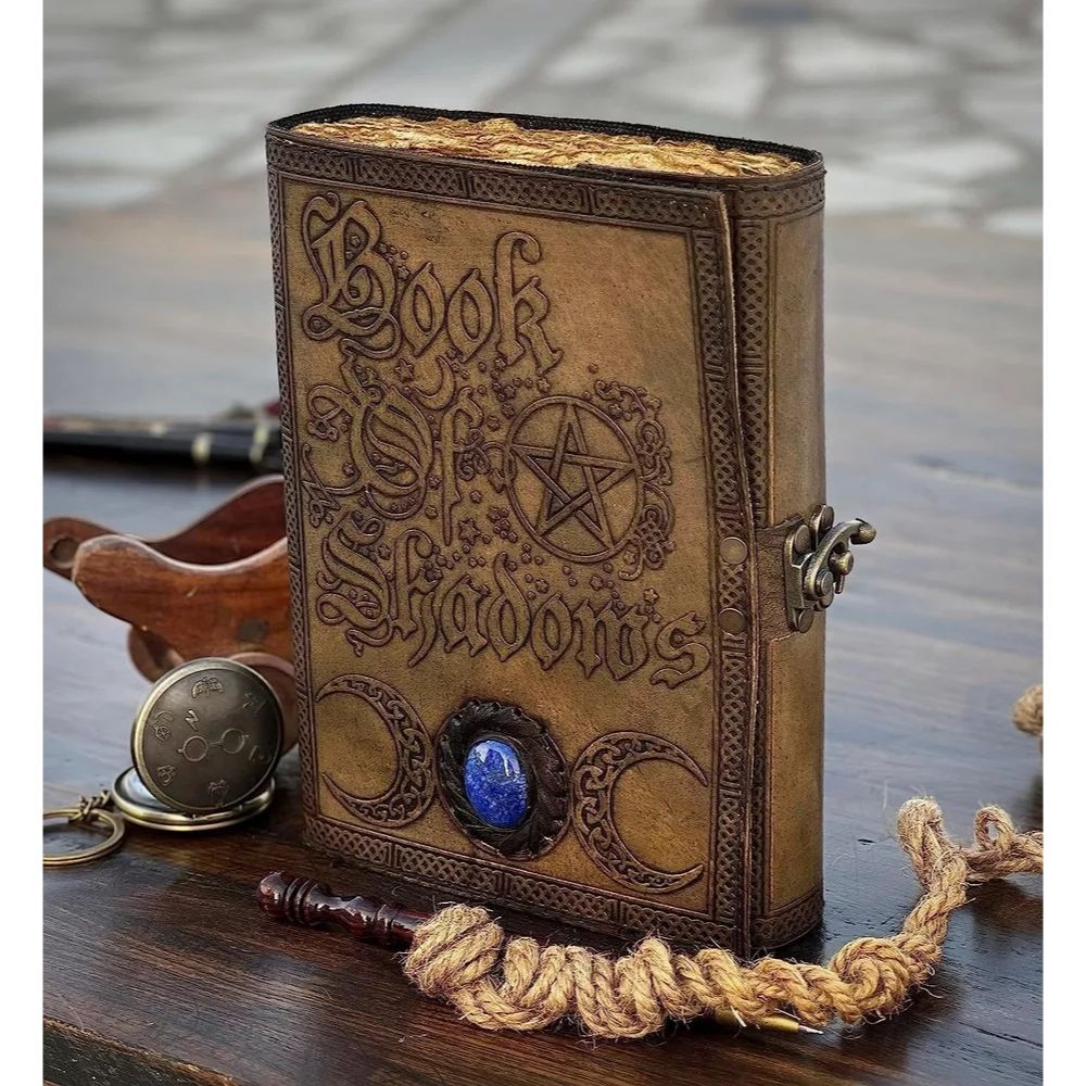 Book Of Shadows Leather Grimoire Leather Journal Magisk bok Celtic journal