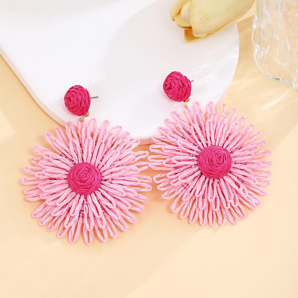 European and American Cross-border Holiday Style Colored Flower Earrings, Summer High-end Simple Hand-woven Raffia Earrings