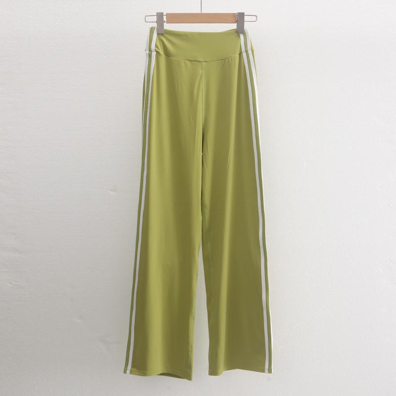 High-Waisted Yoga Pants: Women's Straight-Leg, Peach-Lift, Comfortable Fit for Running and Fitness