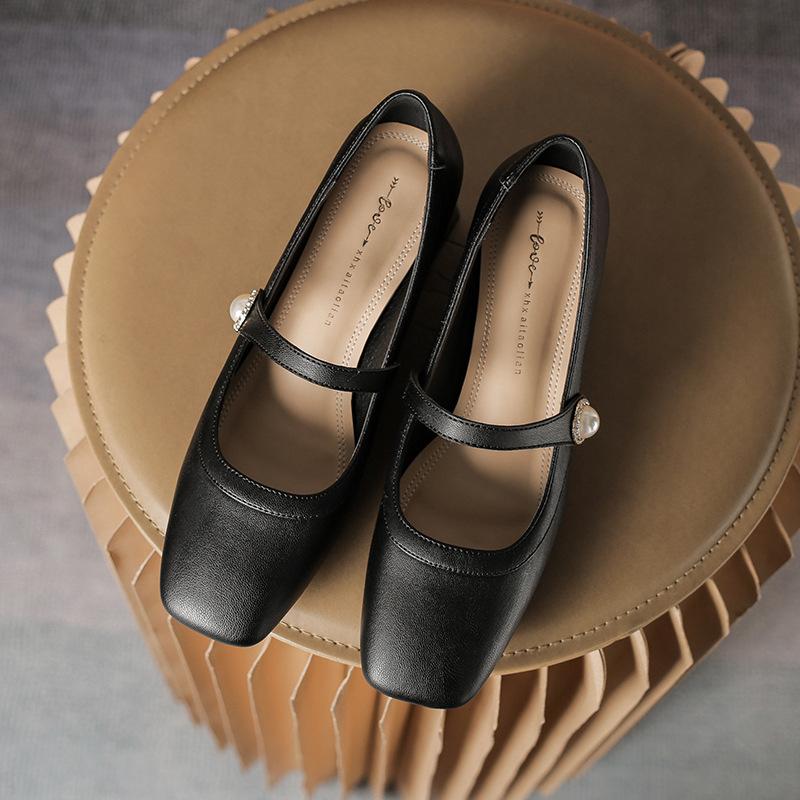 Mary Jane single shoes lady shallow mouth gentle retro pearl thick heel evening shoes