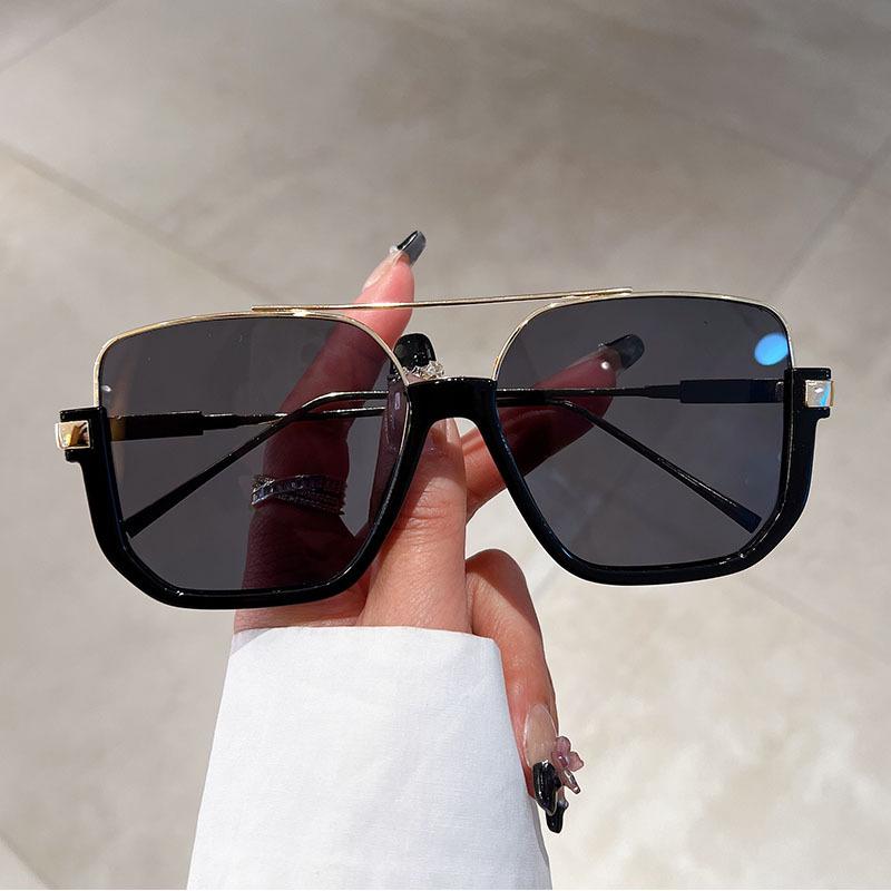 TY822 Korean Style Anti-Glare Half-Frame Sunglasses for Trendy Street Style Look