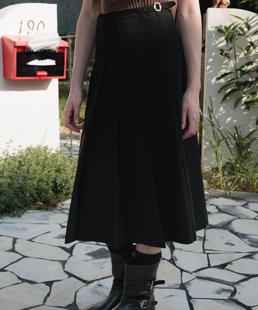 Dehebe Buckle Pleats Long Skirt [Black]
