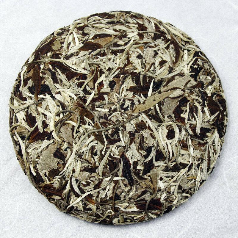 200 g Moonlight White Pu-Erh-Teekuchen Yunnan gealterter Pu'er-Grüntee mit gesundem Nutzen