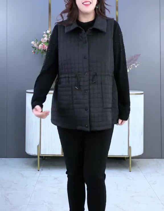 

Стеганый жилет большого размера: Повседневная одежда на осень и зиму, стройнящая верхняя одежда для женщин среднего возраста 4XL for 180-200 jin