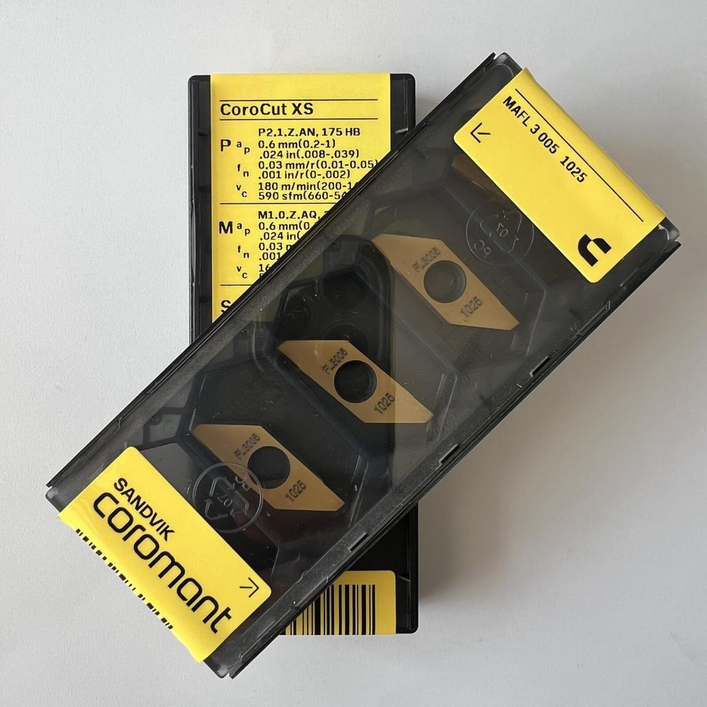 SANDVIK / MAFL3005 1025 / Original Swedish hard alloy blade 10 Pcs