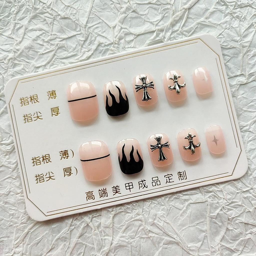 Dark Flame Chrome Cross Nail Art - Short Starburst Fake Nails