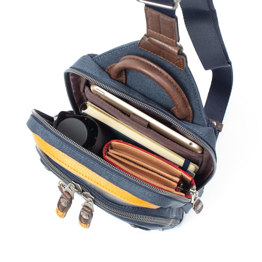 Body One Shrink Synthetic Leather [Mustache] Bag, Shoulder, Men's JEX-4330 (Navy)