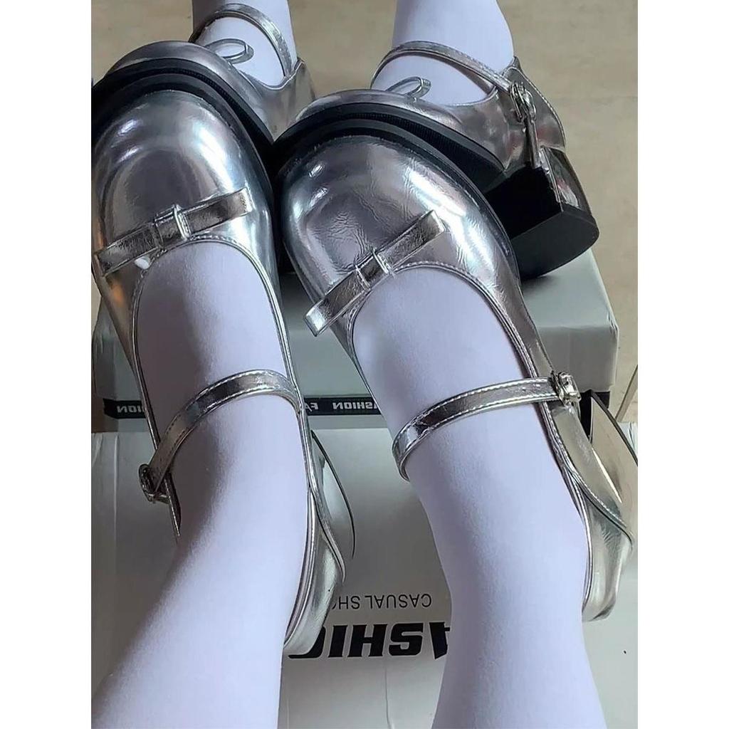 Korean version of Mary Jane shoes 2025 new thick heel silver bow JK single shoes light mouth girl round head small leather shoes