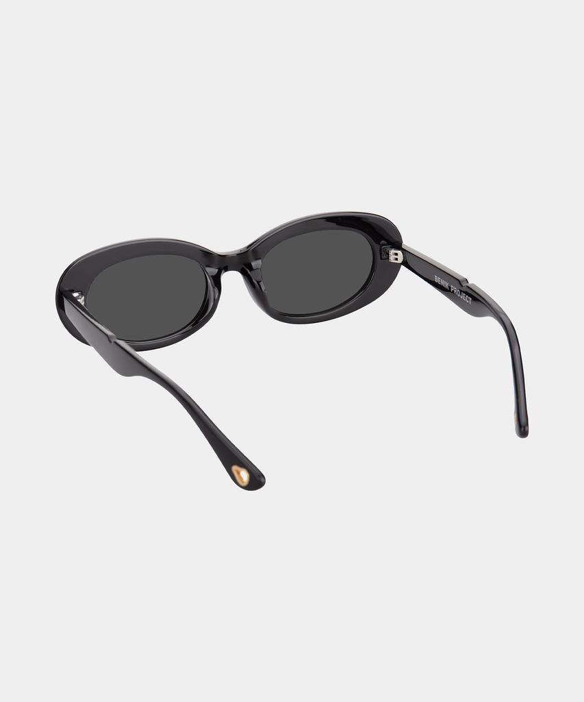 Binikeupeulojegteu Tav C1 Black