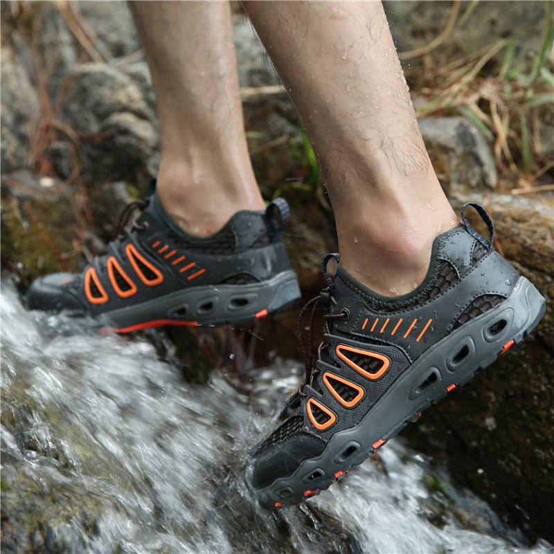 Men Quick Dry Breathable Barefoot Slip On Water Shoes for Outdoor Hiking Wading Beach Surfing Swimming Diving Yoga Activities