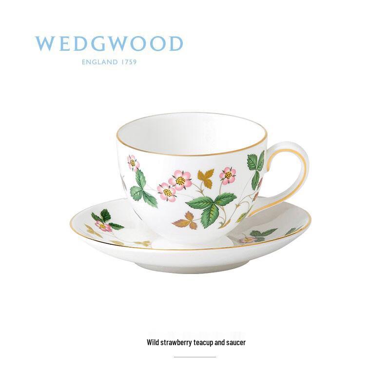 WEDGWOOD Wild Strawberry Bone China Teacup & Saucer Set