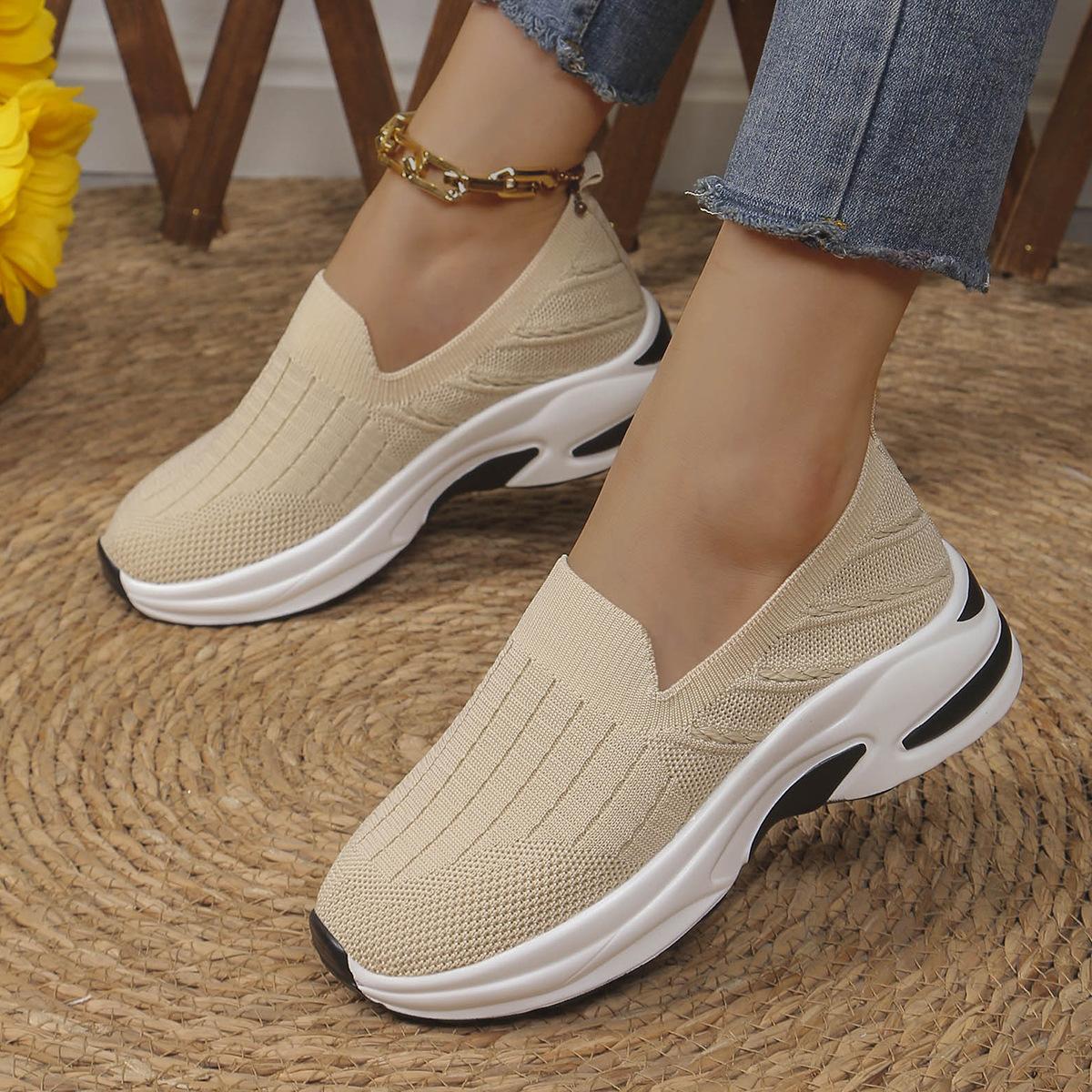 

Туфли с одной педалью, новые женские туфли, ленивые женские туфли на толстой подошве, для отдыха и спорта, импортные повседневные туфли большого размера на толстой подошве с танкеткой 36 бежевый