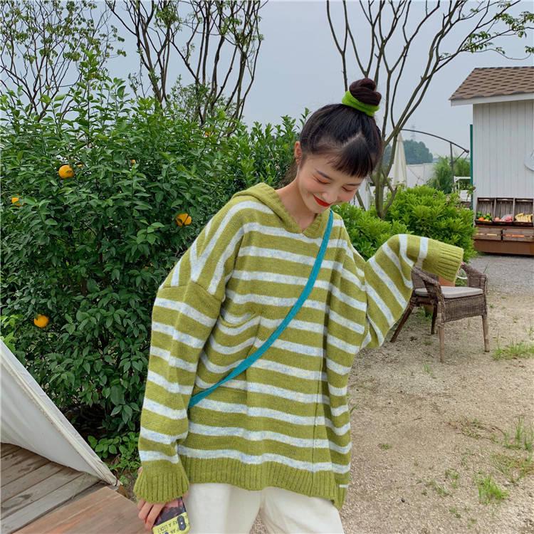 

Подходящий по цвету свитер с капюшоном женский осенне-зимний свободный полосатый свитер пуловер куртка S зелёный