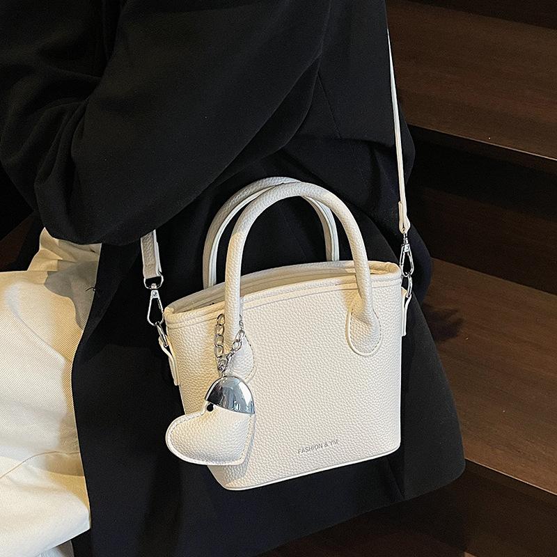 2025 Spring New Bag Women's Premium Shoulder Bag Casual Versatile Shoulder Messenger Bag Premium Handbag