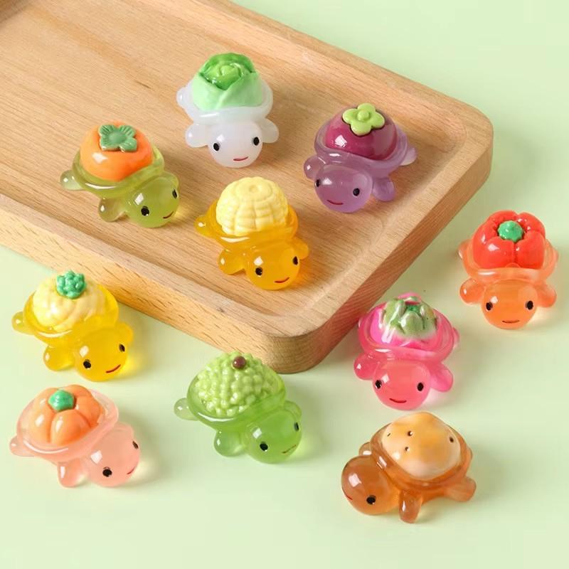 10 Stuks Glow in the Dark Cartoon Schildpad, Schattige Hars Schildpad DIY Knutsel Accessoires, Fruit Groente Schildpad Voor Bureau Decoratie Auto Ornament (as the picture,L)