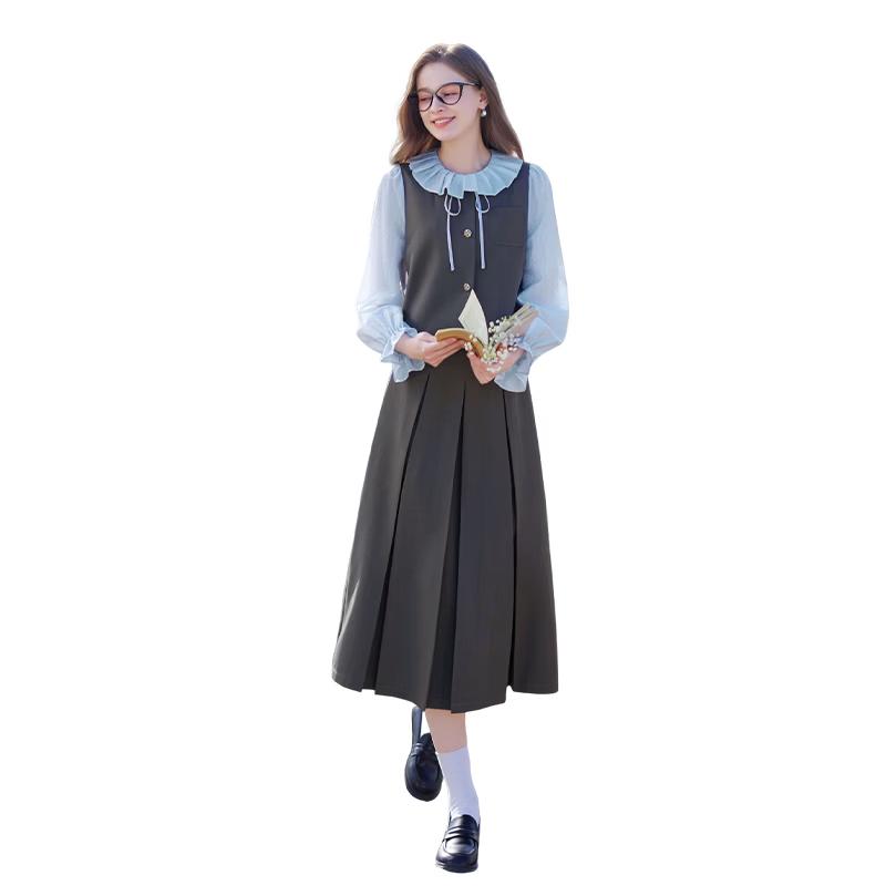Charming Pleated Skirt Set with Faux Two-Piece Top M