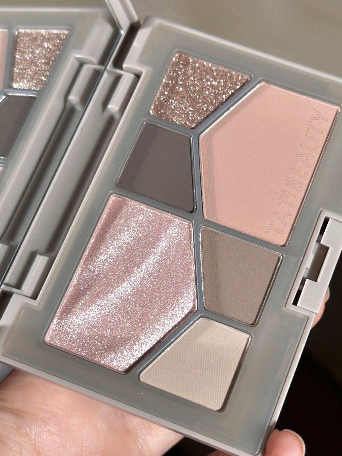 

6 цветов Многофункциональная пудра для теней для век Подсветка контура Палитра румян Затенение лица Пудра для ухода Макияж Палитра теней для век Косметика для макияжа 03