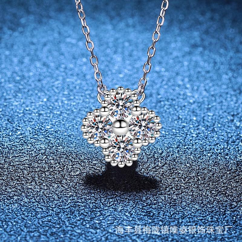 Rose Gold Plated 1.2ct D Color Moissanite Necklace Four Leaf Clover Full Jewelry Women