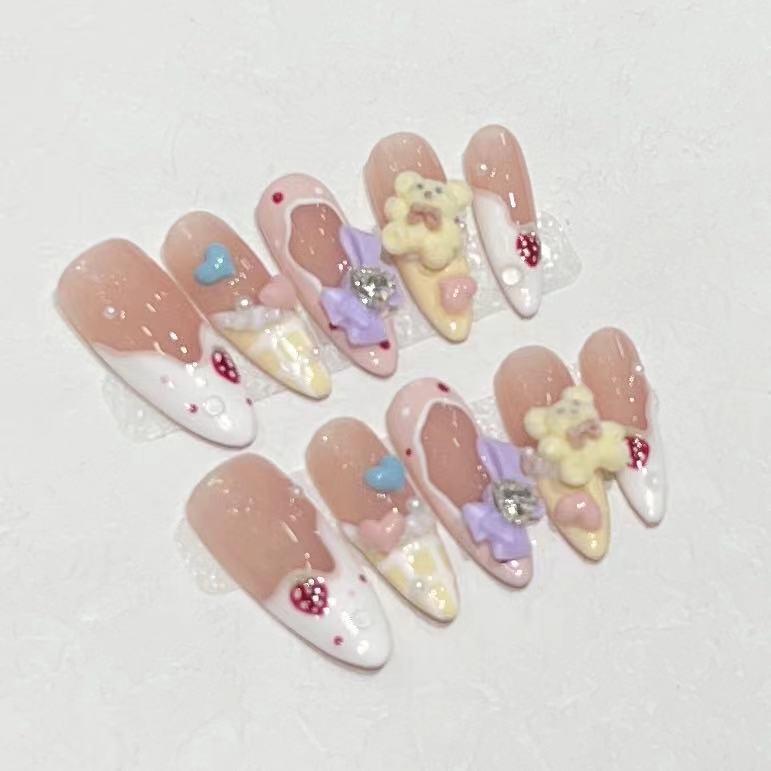 New Summer Hand-wearing Armor Nude Cream French Strawberry Love Removable Manicure