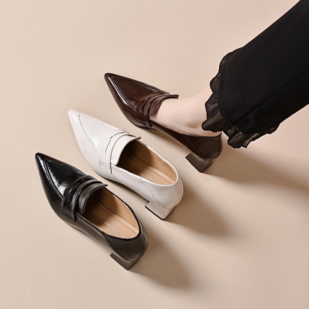 Pointed high heels women's 2025 British style shallow mouth one-pedal single shoes French retro medium heel small leather shoes work shoes