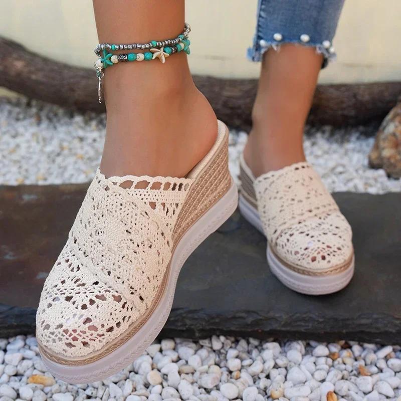 Fashion Closed Toe Wedge Heels Slippers for Women 2025 Summer Hollow Out Breathable Platform Sandals Woman Lightweight Wedge Mules Shoes
