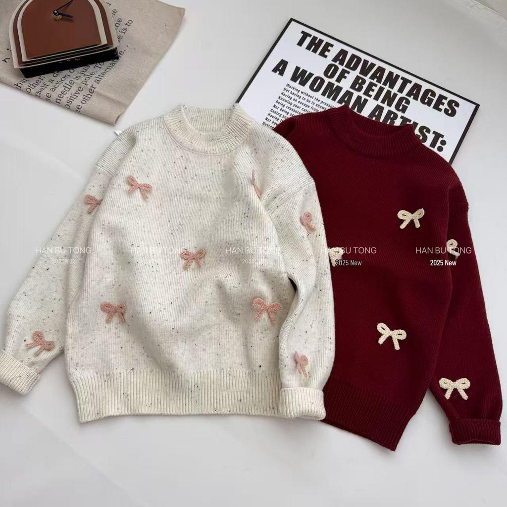 Girls' 2025 Sweater and Jeans Set: Warm Autumn/Winter Knit Pullover with Bow.