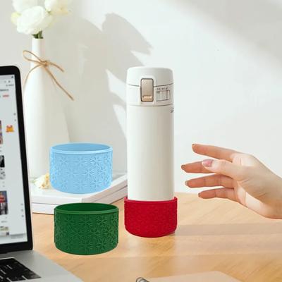 Silikonový návlek na kelímek Protiskluzový návlek na hrnek Ochranný kryt pro tumbler Zimní Vánoční Textura sněhové vločky Nárazuvzdorný návlek na dno láhve