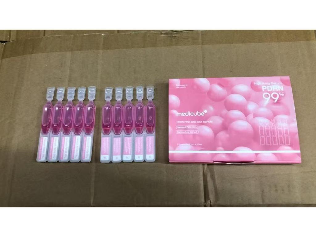 Kim Hee-sun's Medicube Kollagen Hautpflege-Set – Ampulle, Serum, Sonnenschutz, Gesichtsreiniger, Schlammmaske