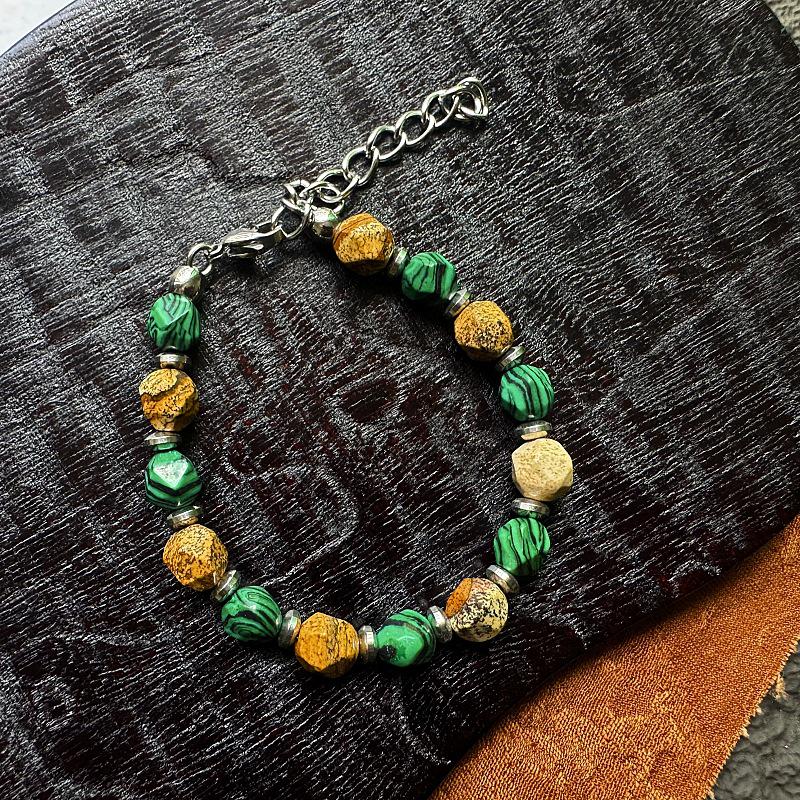 

Gaga Color Block Stone Bead Bracelet - Cold Style National Tide, Hip Hop High-End Accessory for Men & Women, Autumn Student Jewelry.