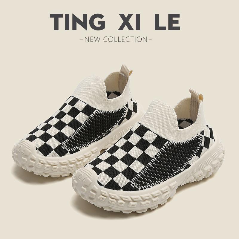 Kids Breathable Flyknit Soft Soled Casual Sports Sneakers For Boys And Girls