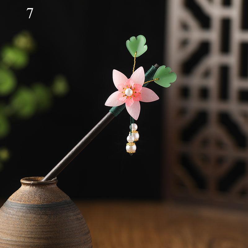 Vintage Handmade Luxury Flower Tassel Hairpins Hair Sticks Hair Wood Chinese Hair Stick Pins For Women Hair Ornaments headdress
