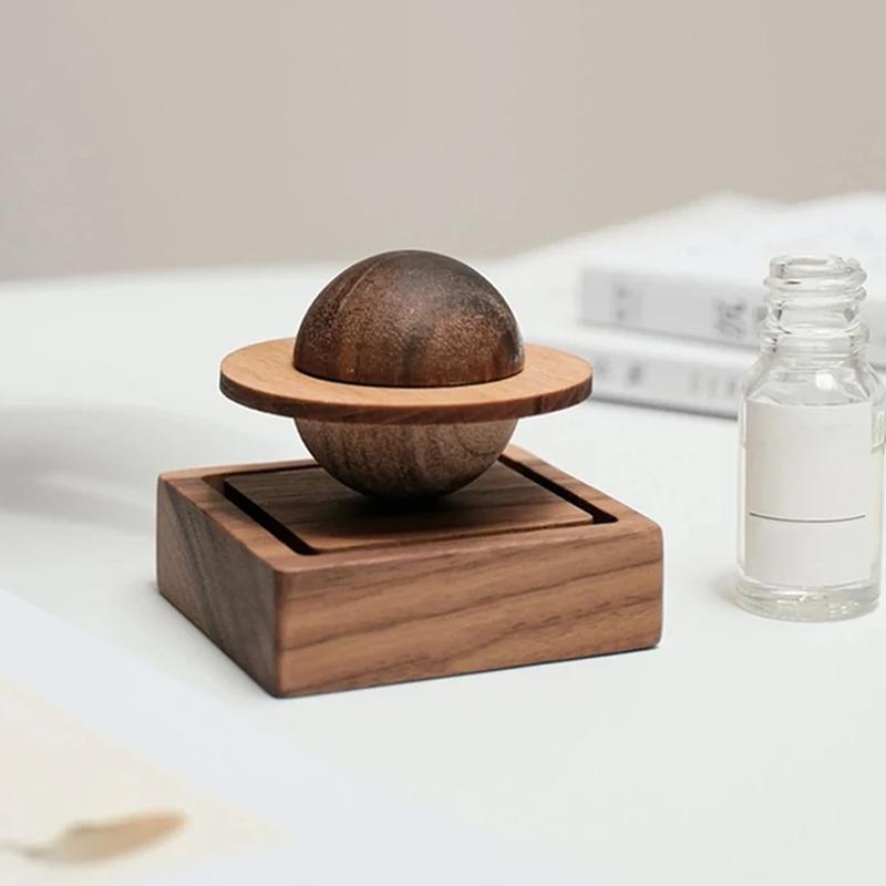 1Pc Wood Home In The Bedroom Jupiter Shape Scent Perfume Diffuser Home Decoration Aromatherapy Ornament Car Fragrance Diffuser