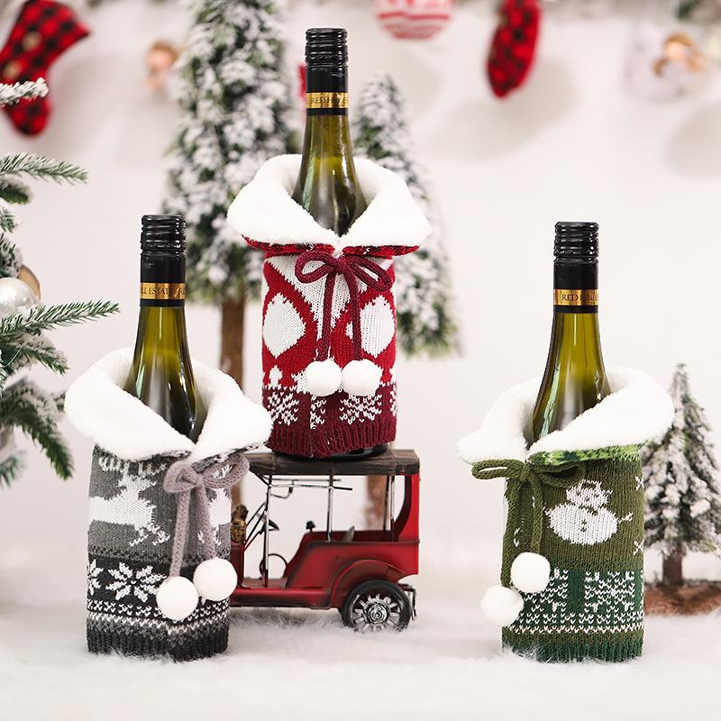 Reusable Christmas Wine Bottle Covers for Holiday Dinner Party Table Decorations Made of Soft Non Non Woven Fabric Sleeve