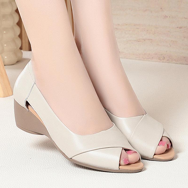 4cm Top Quality Open Head Comfortable Genuine Leather Sandals Summer Shoes 2025 Trend Med Heels Wedges Sandals for Office Mom