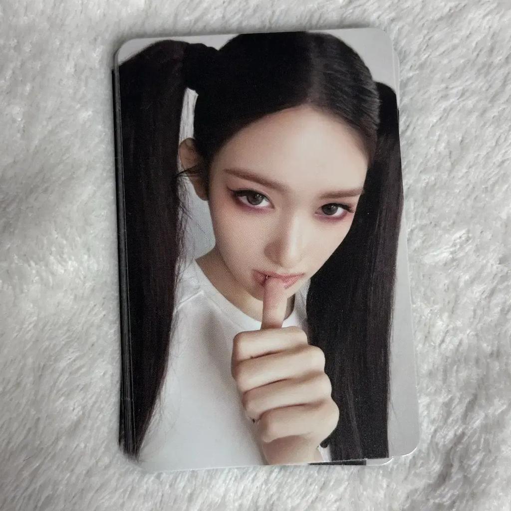 IVE Ether Soundwave Unreleased Photocard Photocard Photo Card