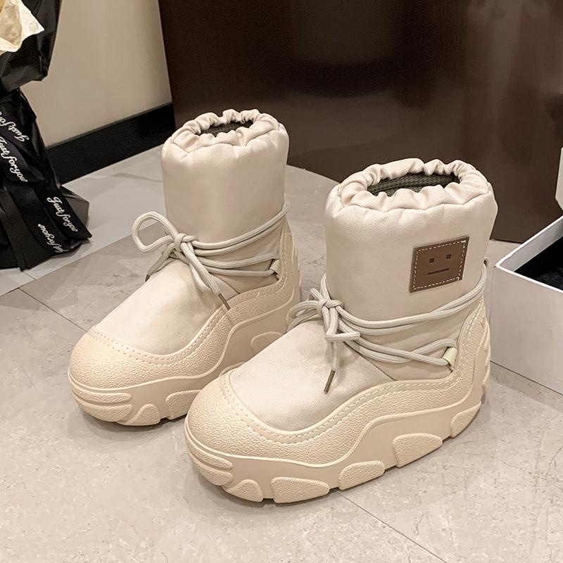 

Женские зимние утепленные флисовой подкладкой сноубутсы на шнуровке, легкие, на массивной подошве, с защитой от скольжения, повседневные спортивные хлопковые ботинки 40 бежевый