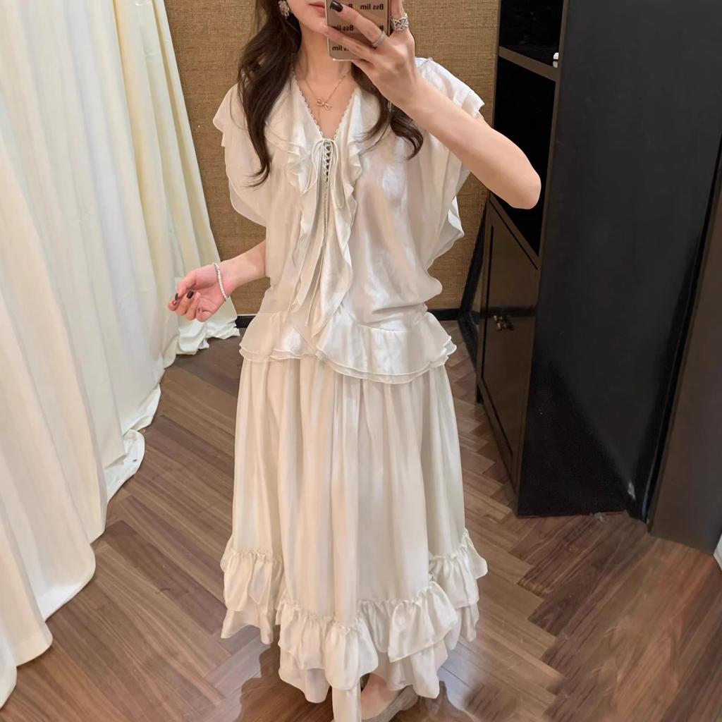 Designer Brand Spring Acetate Ruffle Tie-Up Dress, Celebrity V-Neck Style