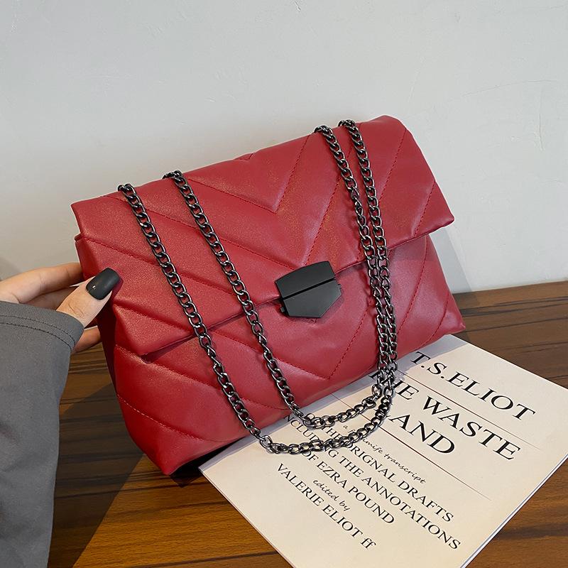 Small Bag Women 2025 New Fragrant Texture Small Square Bag Internet Celebrity Versatile Solid Color Chain Shoulder Messenger Handbag